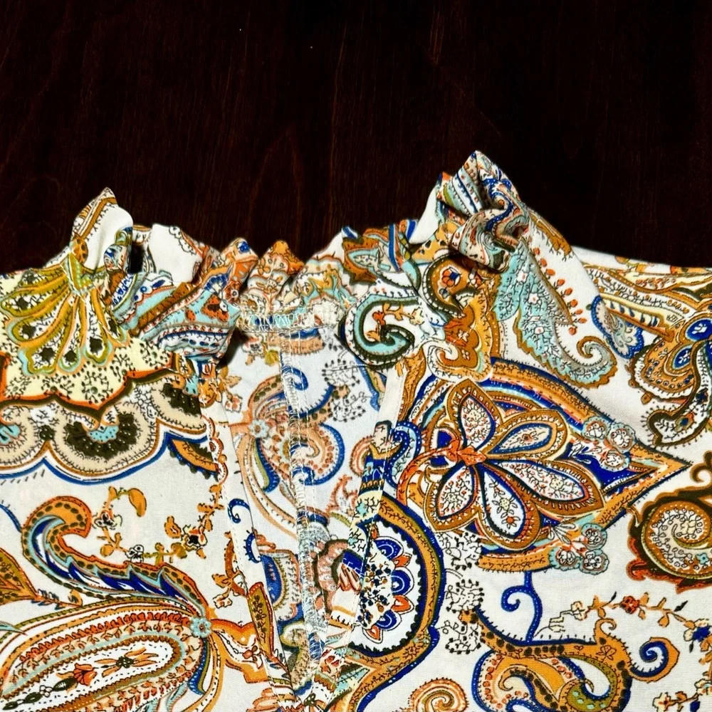SHEIN LUNE Paisley Printed V-Neck Casual Shirt Size Small - Picture 6 of 7